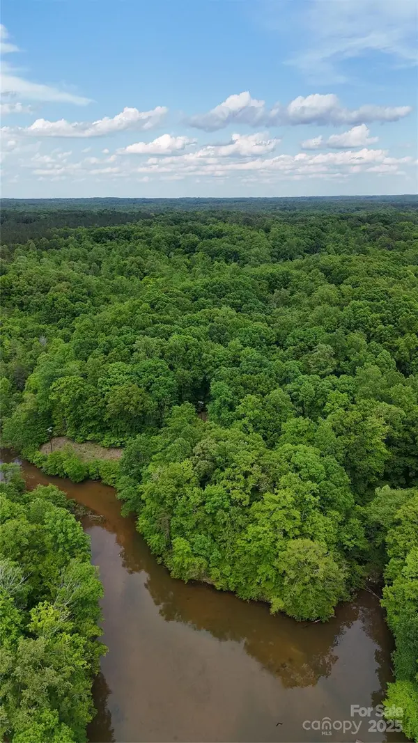 0000 Spring Shore RD, Statesville, NC 28677