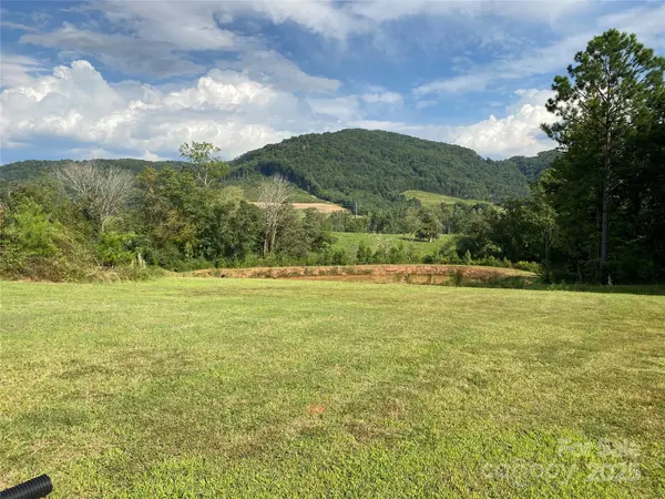 1180 Calton RD, Bostic, NC 28018