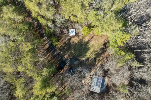 131 Ivy Bluff RD #3, Marshall, NC 28753