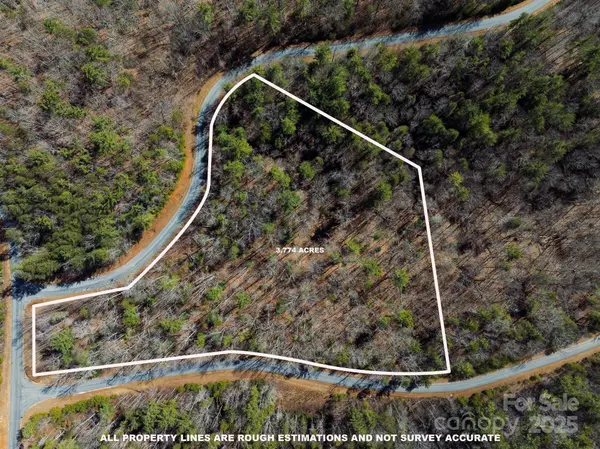 761 High Trail DR #39, Nebo, NC 28761
