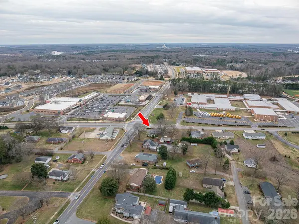 816 South Point RD, Belmont, NC 28012