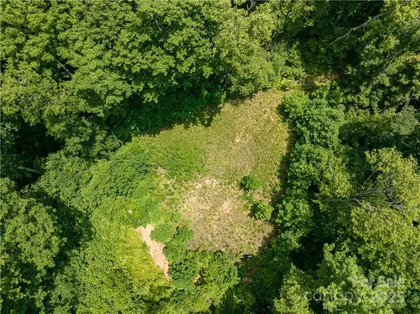 3168 Parris Branch RD #16 D,E,F, Sylva, NC 28779