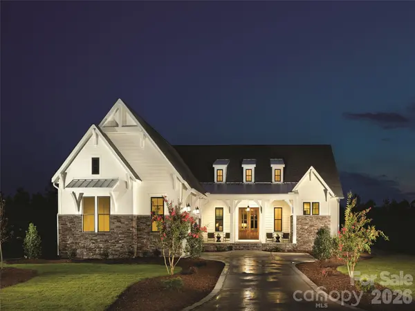 142 Elkton CT, Mill Spring, NC 28756