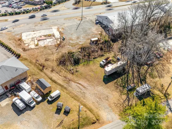 921 Concord Parkway HWY N, Concord, NC 28027
