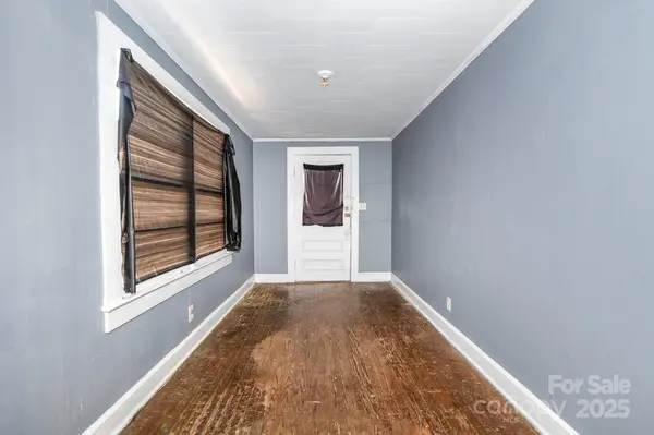 616 N Mebane ST, Burlington, NC 27217