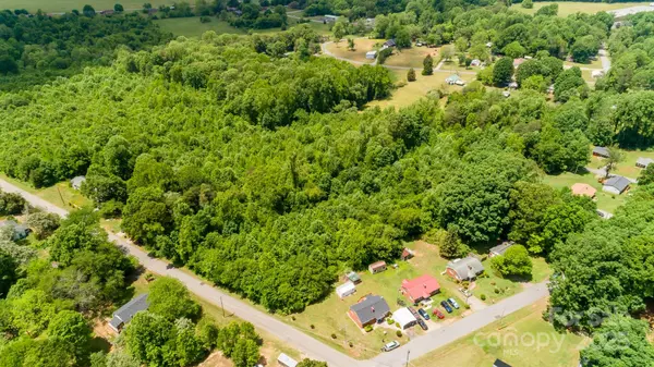 3 Williams AVE, Statesville, NC 28677