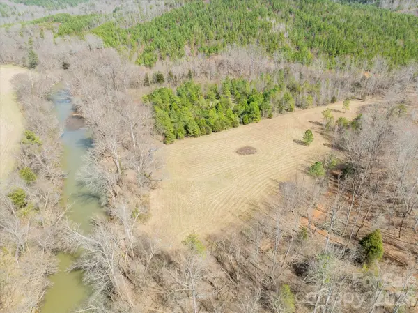 99999 Abrams & Moore RD, Mill Spring, NC 28756
