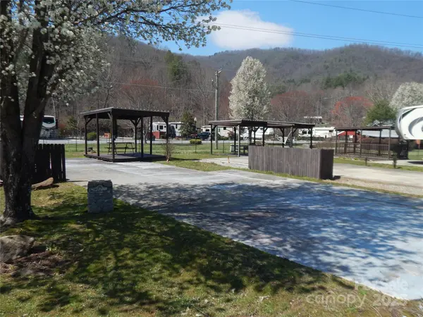 50 Timber Leaf DR #8, Sylva, NC 28779
