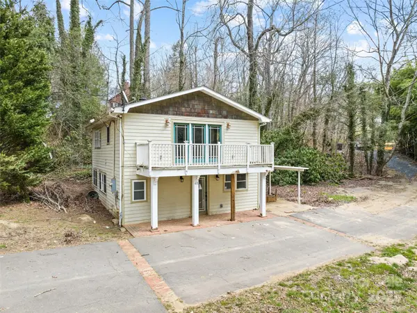 61 Riverbend RD, Canton, NC 28716