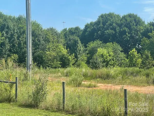 309 Enola RD, Morganton, NC 28655