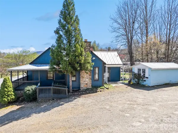442 and 440 Walnut ST, Waynesville, NC 28786