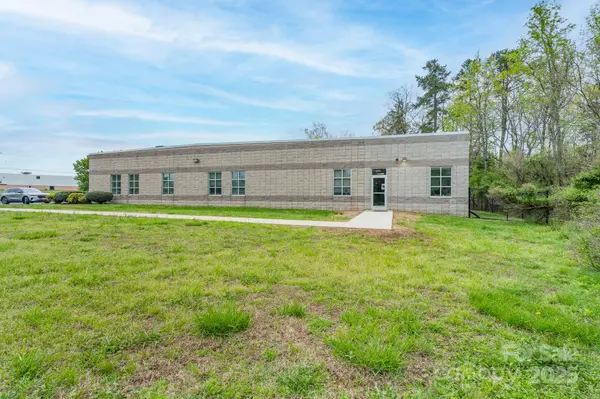 702 Henson ST, Albemarle, NC 28001