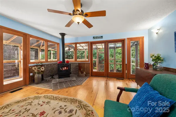 70 Fox RUN, Hot Springs, NC 28743