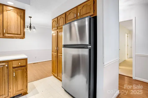 411 Britton Creek DR #401, Hendersonville, NC 28791
