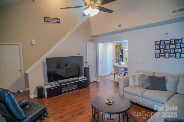 10202 Orchard Grass CT, Charlotte, NC 28278