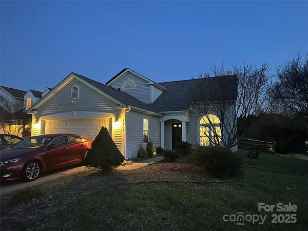 10202 Orchard Grass CT, Charlotte, NC 28278