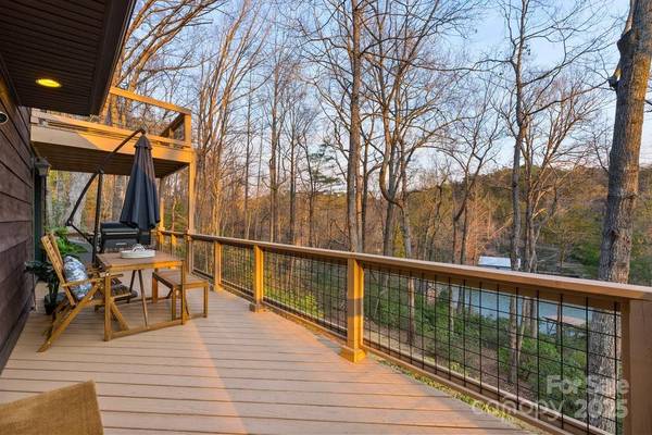 502 CALEDONIA LOOP, Landrum, SC 29356