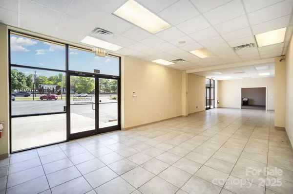 770-772 N Broad ST, Mooresville, NC 28115