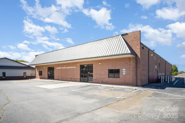 770-772 N Broad ST, Mooresville, NC 28115