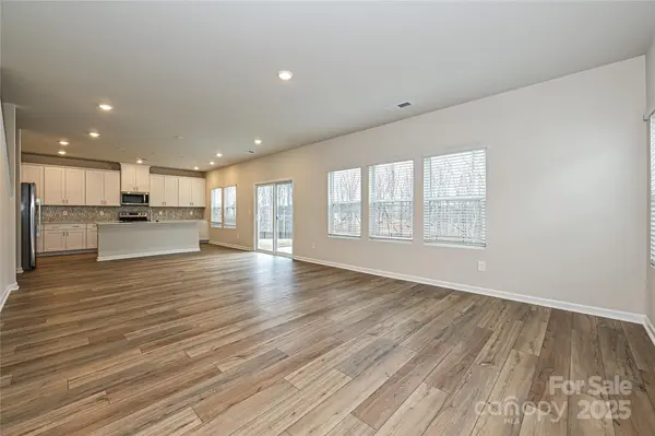 2159 Sunflower CIR, Newton, NC 28658