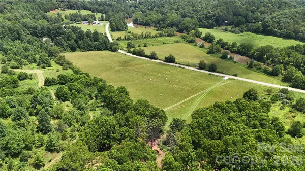 4136 Rose Creek RD, Franklin, NC 28734