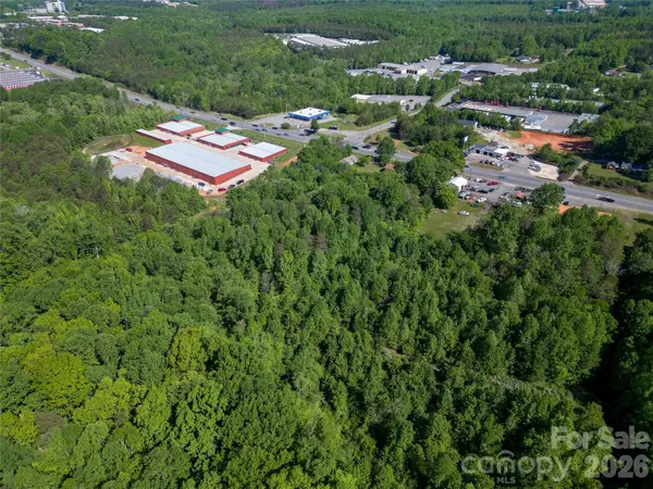 1123 US 70 HWY, Newton, NC 28658