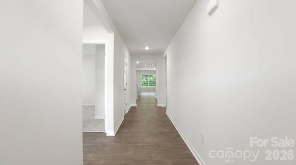 75 Creekwalk LN, Waynesville, NC 28785