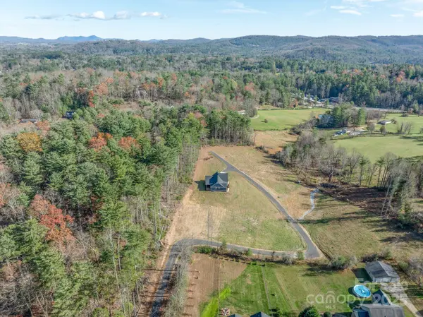 00 Kelly Daniele LN #1, Hendersonville, NC 28739