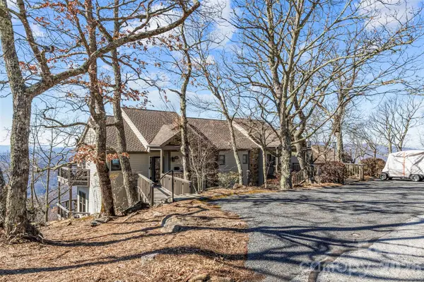 140 Slickrock RD #F3, Burnsville, NC 28714