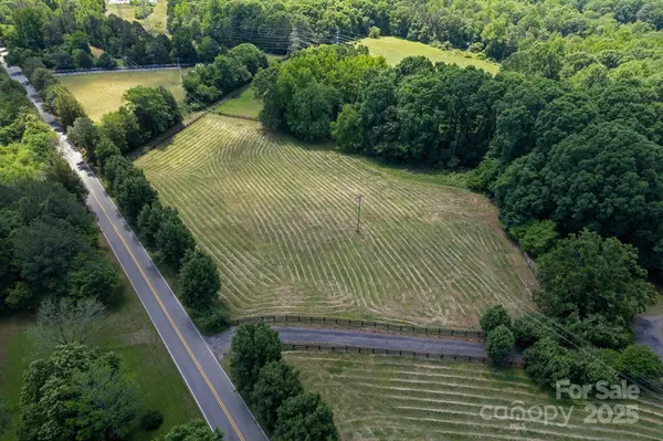 21121 Shearer RD #3, Davidson, NC 28036