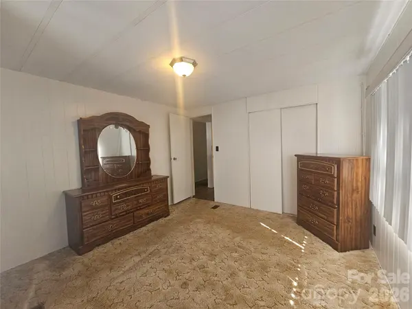 130 Susan RD, Casar, NC 28020