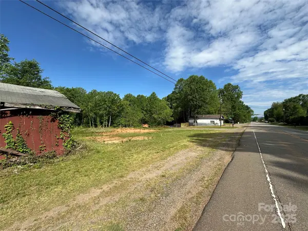 3023 & 3027 Wilkesboro HWY, Statesville, NC 28625