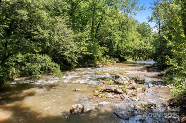 437 Linneys Mill RD, Union Grove, NC 28689