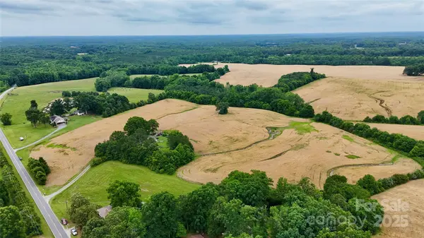 5904 Nesbit RD, Waxhaw, NC 28173