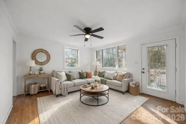 175 Chatham RD, Asheville, NC 28804