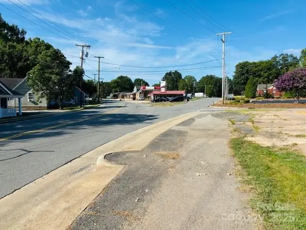 616 S Main ST, Landis, NC 28088