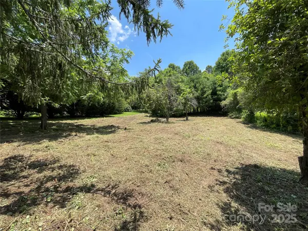 150 Founders DR #159, Flat Rock, NC 28731