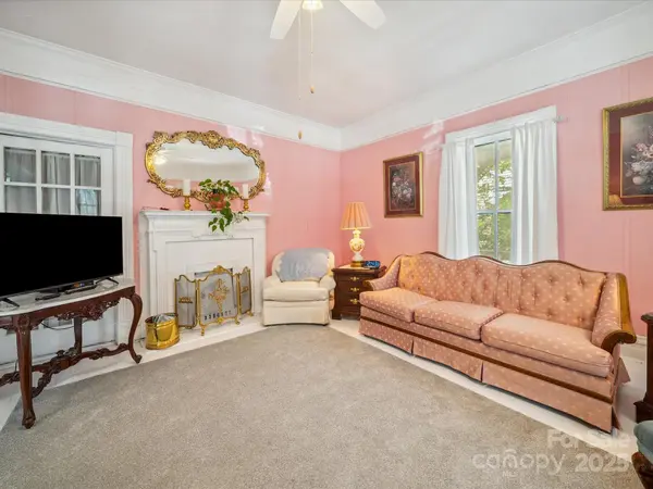 408 S Ellis ST, Salisbury, NC 28144