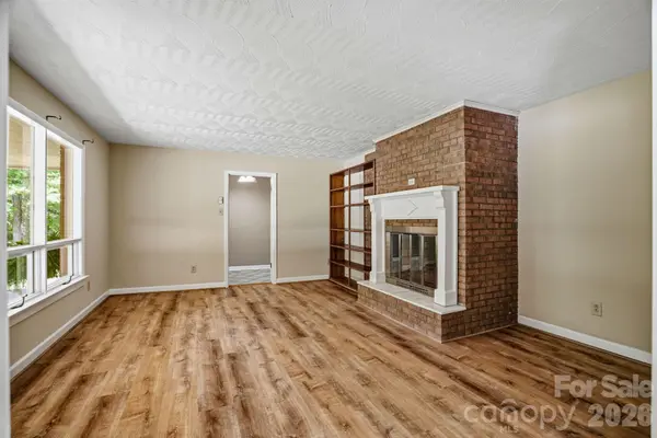 2619 Hopewell Church RD, Sherrills Ford, NC 28673
