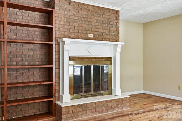 2619 Hopewell Church RD, Sherrills Ford, NC 28673