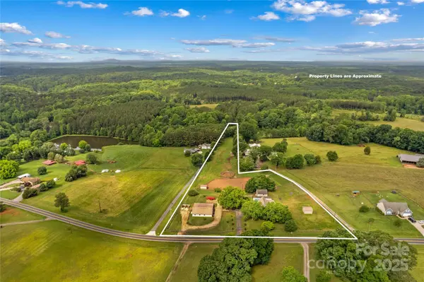 296 Hicks Creek RD, Troutman, NC 28166