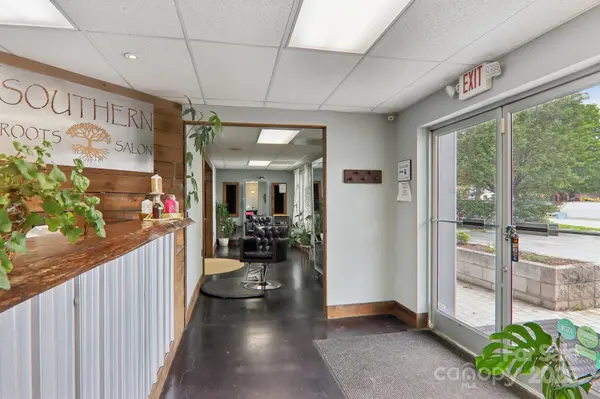 287 N Caldwell ST, Brevard, NC 28712