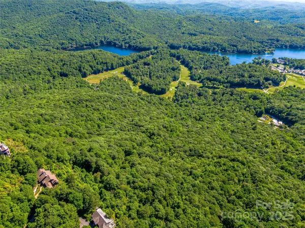 TBD Fairway DR, Lake Toxaway, NC 28747