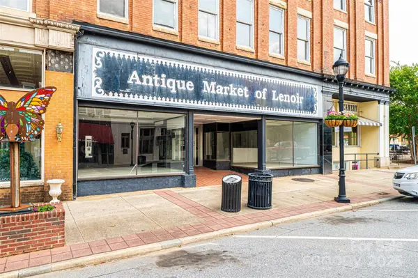 812 West AVE NW, Lenoir, NC 28645