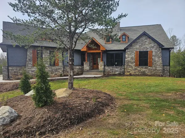 1076 Table View DR #55, Morganton, NC 28655