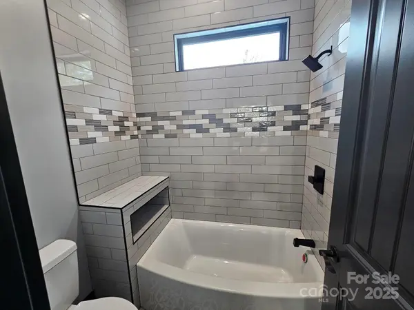 1076 Table View DR #55, Morganton, NC 28655