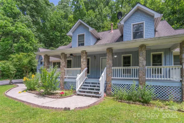 98 Choga RDG, Whittier, NC 28789