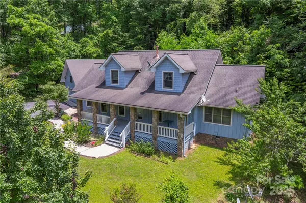 98 Choga RDG, Whittier, NC 28789