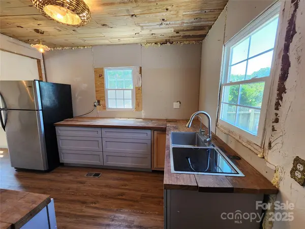 1004 S Ridge AVE, Kannapolis, NC 28083