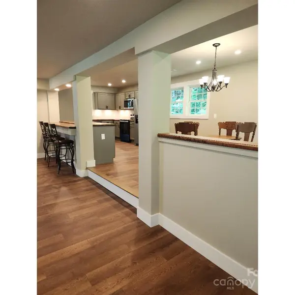 283 Robin DR, Marion, NC 28752